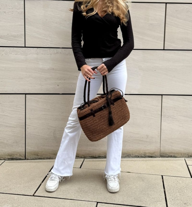 SEABREEZE SHOPPER MEDIUM coffee aus Raffiabast